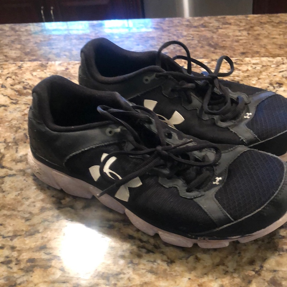 Under Armour sneaker black
